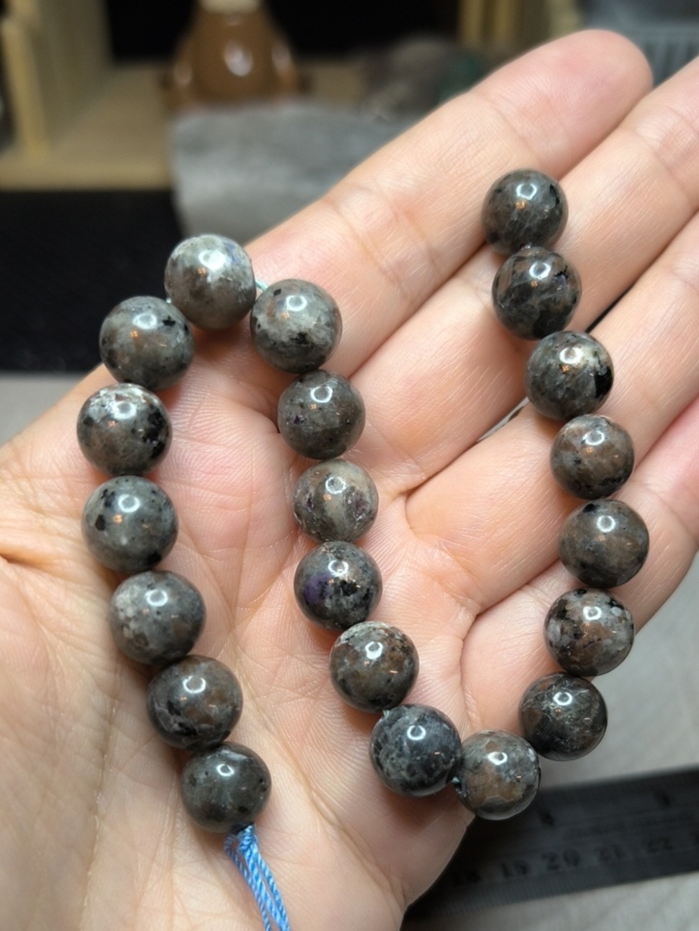#8- 10mm Yooperlite (Fluorescent Sodalite-Syenite) 8-Inch Bead Strand